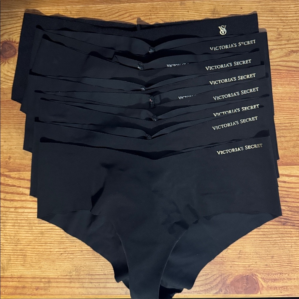 Victoria's Secret Black Seamless Cheeky Underwear